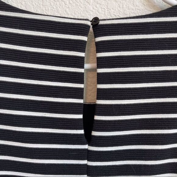 I.N.C. Black and‎ White Striped Flare Mini Dress-M - Picture 3 of 9